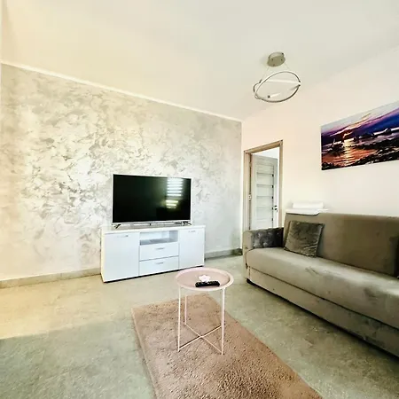 & Studiouri Jolie Apartment