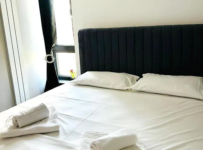 & Studiouri Jolie Apartamento *