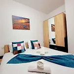 & Studiouri Jolie Apartman