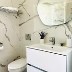 Apartamente&studiouri Jolie Apartament *