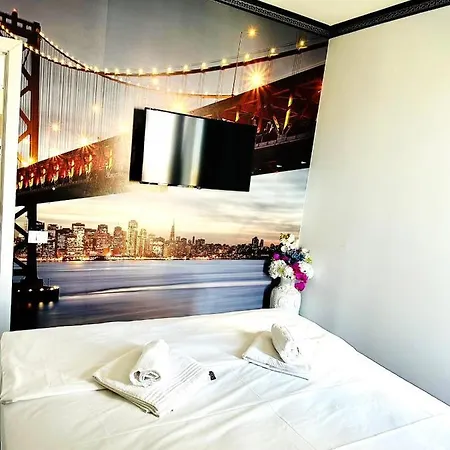 & Studiouri Jolie * Eforie Nord