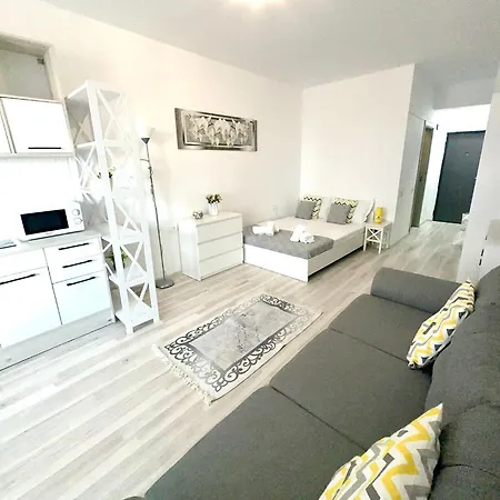 Appartamento & Studiouri Jolie *