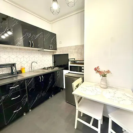 Apartment & Studiouri Jolie *