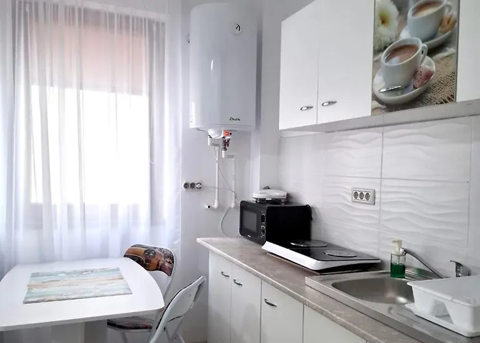 Apartamente&studiouri Jolie Apartament *