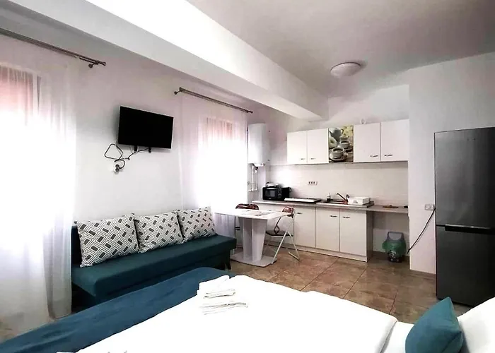 & Studiouri Jolie Apartment